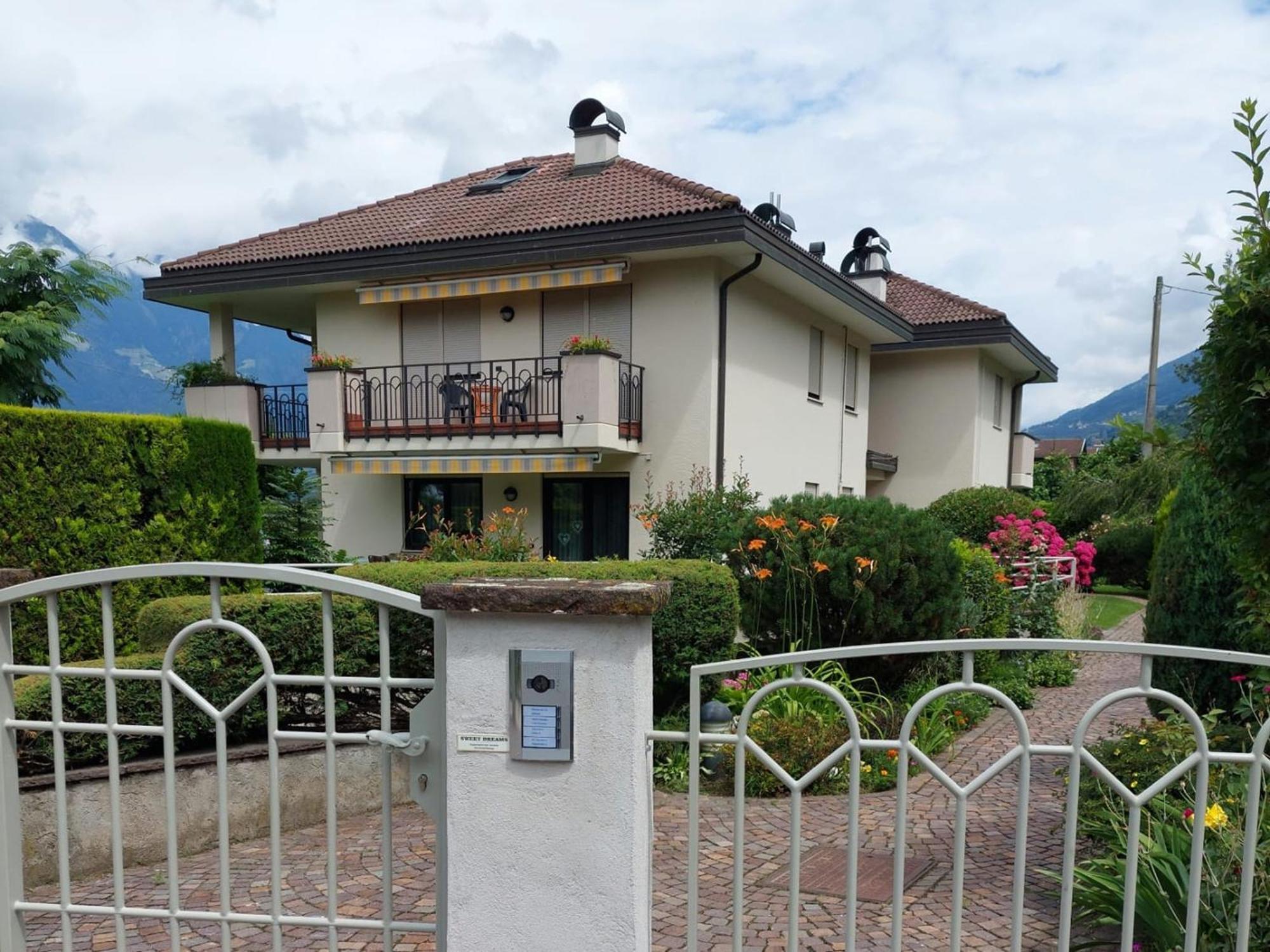 Sweet Dreams Apartment Merano Bagian luar foto